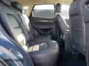 2025 Mazda CX-5 S Carbon Edition z VIN JM3KFBCM0S0676170, wystawiony jako Copart lot #84020165 z przebiegiem 11 754 mil mil oraz Czysty tytuł • Clean title. Historia ofert i sprzedaży dostępna na DreamBid. Obrazek 11.