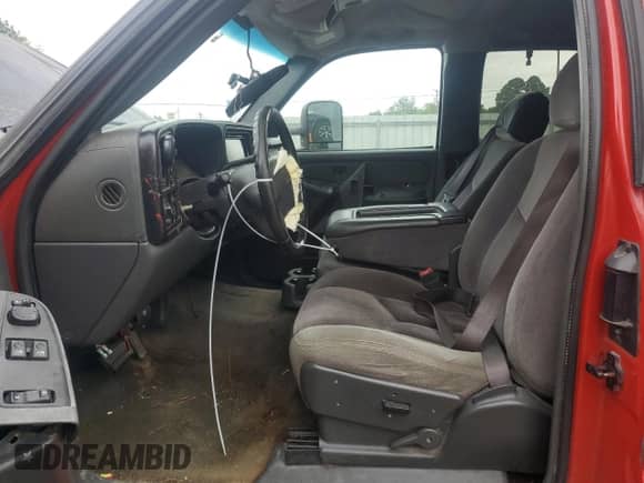 2003 GMC Sierra 1500 SLE with VIN 2GTEK19TX31236957, listed as a Copart auction lot 55236545 with Not provided miles and Salvage title. Bid and sale history available at DreamBid. Image 7.