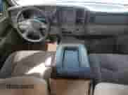 2005 Chevrolet Tahoe LS with VIN 1GNEK13V05J258475, listed as a Copart auction lot 56576945 with 221,577 mi miles and Salvage title. Bid and sale history available at DreamBid. Image 8.