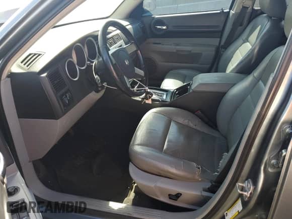 2007 Dodge Magnum with VIN 2D4FV47VX7H705210, listed as a Copart auction lot 69976664 with Not provided miles and Salvage title. Bid and sale history available at DreamBid. Image 7.