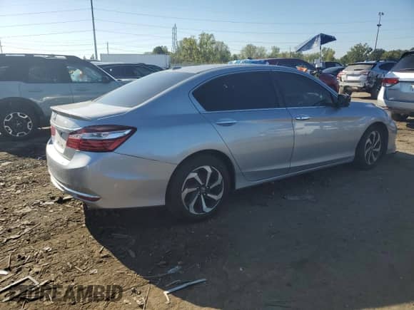 2017 Honda Accord EX-L with VIN 1HGCR2F93HA021551, listed as a Copart auction lot 84358095 with 121,558 mi miles and Clean title. Bid and sale history available at DreamBid. Image 3.