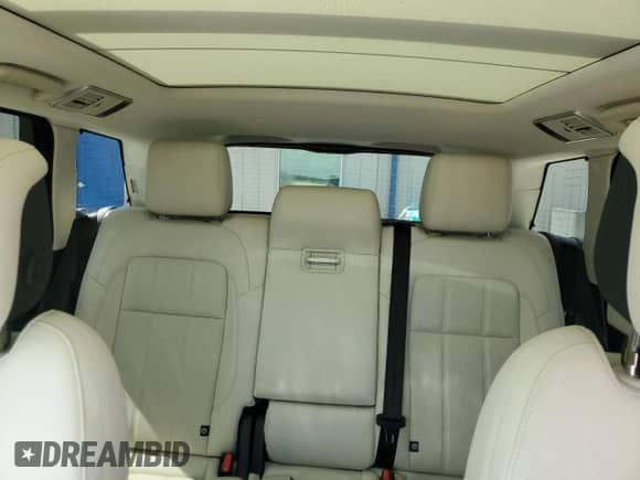 2022 Land Rover Range Rover Sport HSE Silver Edition with VIN SALWR2SU1NA215845, listed as a Copart auction lot 61616294 with Not provided miles and Non repairable. Bid and sale history available at DreamBid. Image 10.