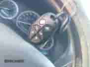 2004 Toyota Sienna XLE z VIN 5TDBA22C04S010538, wystawiony jako IAAI lot #42665547 z przebiegiem 271 364 mil mil oraz . Historia ofert i sprzedaży dostępna na DreamBid. Obrazek 11.