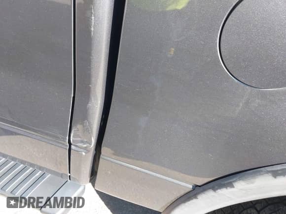 2013 Ford F-150 XL with VIN 1FTFW1EF5DKG23264, listed as a IAAI auction lot 43490053 with 289,526 mi miles and . Bid and sale history available at DreamBid. Image 18.