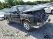2005 Chevrolet Silverado 1500 Work Truck z VIN 1GCEC14V85Z138574, wystawiony jako Copart lot #59413614 z przebiegiem Nie podano mil oraz Szkoda całkowita • Salvage title. Historia ofert i sprzedaży dostępna na DreamBid. Obrazek 4.