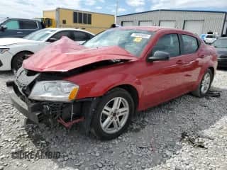 2014 Dodge Avenger SE z VIN 1C3CDZAG4EN222217, wystawiony jako Copart lot #70955685 z przebiegiem 157 010 mil mil oraz Szkoda całkowita • Salvage title. Historia ofert i sprzedaży dostępna na DreamBid. Obrazek 1.