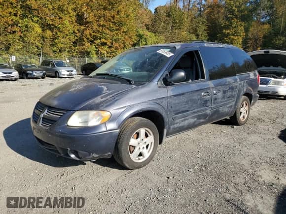 2007 Dodge Grand Caravan SXT z VIN 2D4GP44L67R106901, wystawiony jako Copart lot #87059925 z przebiegiem 214 235 mil mil oraz Szkoda całkowita • Salvage title. Historia ofert i sprzedaży dostępna na DreamBid. Obrazek 1.