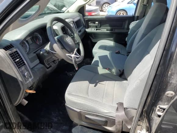 2019 Ram 1500 Express z VIN 1C6RR6FG7KS704926, wystawiony jako Copart lot #48547375 z przebiegiem 52 243 mil mil oraz Szkoda całkowita • Salvage title. Historia ofert i sprzedaży dostępna na DreamBid. Obrazek 7.