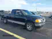 2004 Ford F-150 XL z VIN 2FTRX17254CA75064, wystawiony jako IAAI lot #42710599 z przebiegiem 196 110 mil mil oraz . Historia ofert i sprzedaży dostępna na DreamBid. Obrazek 1.