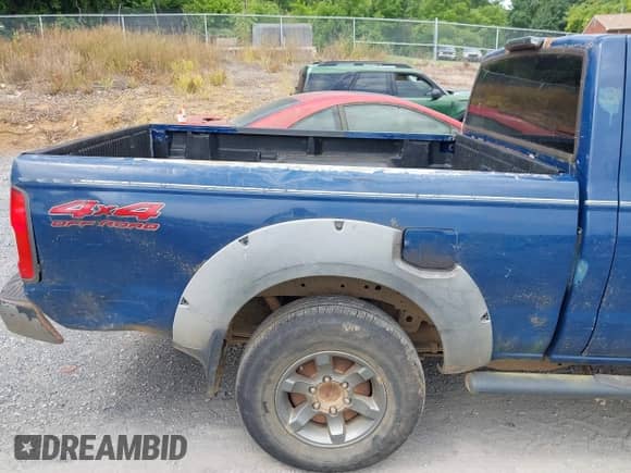 2002 Nissan Frontier XE with VIN 1N6ED29Y22C362795, listed as a IAAI auction lot 42432950 with 180,270 mi miles and . Bid and sale history available at DreamBid. Image 16.