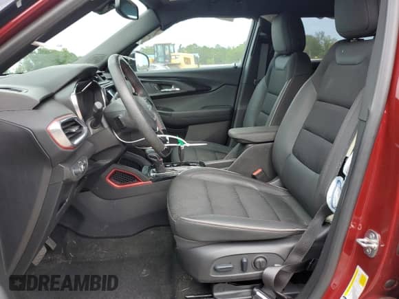 2023 Chevrolet TrailBlazer RS с VIN KL79MTSL7PB087427, выставлен на аукционе Copart как лот 70116735 с пробегом 29 726 миль миль и На запчасти • Non repairable. История ставок и продаж доступна на DreamBid. Изображение 7.
