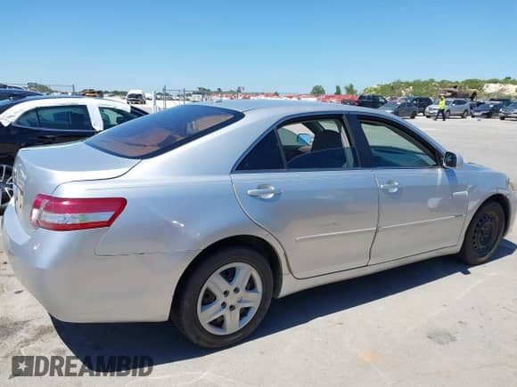 2010 Toyota Camry with VIN 4T4BF3EK0AR028038, listed as a IAAI auction lot 42829723 with 172,160 mi miles and . Bid and sale history available at DreamBid. Image 4.