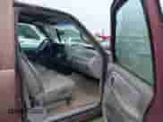 1996 Chevrolet Suburban с VIN 1GNFK16R8TJ397396, выставлен на аукционе IAAI как лот 42367280 с пробегом 287 980 миль миль и . История ставок и продаж доступна на DreamBid. Изображение 5.