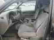 2003 Chevrolet TrailBlazer LTZ с VIN 1GNDT13S032393090, выставлен на аукционе Copart как лот 85317765 с пробегом 129 349 миль миль и Списание • Salvage title. История ставок и продаж доступна на DreamBid. Изображение 7.