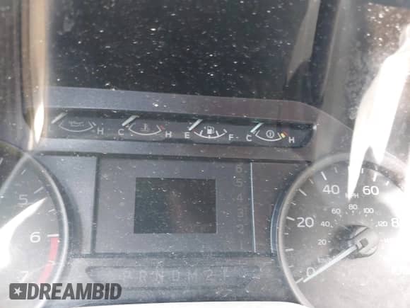 2019 Ford F-250 XL z VIN 1FD7W2A64KEF80365, wystawiony jako IAAI lot #42883066 z przebiegiem Nie podano mil oraz . Historia ofert i sprzedaży dostępna na DreamBid. Obrazek 14.