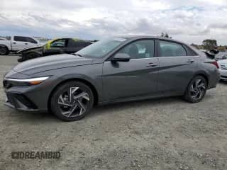 2025 Hyundai Elantra Limited with VIN KMHLP4DGXSU980237, listed as a Copart auction lot 81941265 with 2,342 mi miles and Salvage title. Bid and sale history available at DreamBid. Image 1.