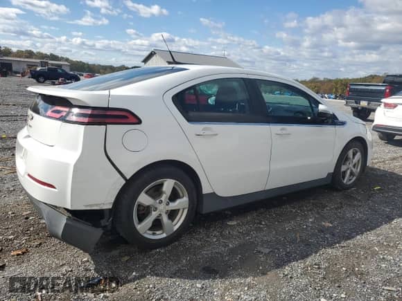 2013 Chevrolet Volt с VIN 1G1RA6E49DU115755, выставлен на аукционе Copart как лот 87307455 с пробегом 95 133 миль миль и Списание • Salvage title. История ставок и продаж доступна на DreamBid. Изображение 3.