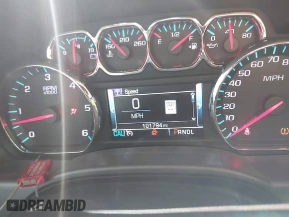 2018 Chevrolet Silverado 1500 High Country с VIN 3GCPCTEJ0JG174608, выставлен на аукционе IAAI как лот 43236877 с пробегом 101 794 миль миль и . История ставок и продаж доступна на DreamBid. Изображение 7.