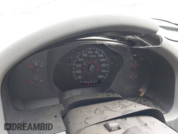 2006 Ford F-150 XL z VIN 1FTRF12296NA14257, wystawiony jako IAAI lot #42070801 z przebiegiem Nie podano mil oraz . Historia ofert i sprzedaży dostępna na DreamBid. Obrazek 7.