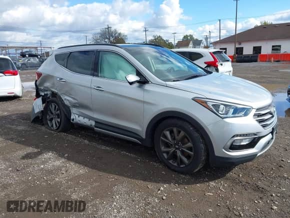 2018 Hyundai Santa Fe Ultimate с VIN 5XYZWDLA7JG530737, выставлен на аукционе IAAI как лот 43428713 с пробегом 58 759 миль миль и . История ставок и продаж доступна на DreamBid. Изображение 1.