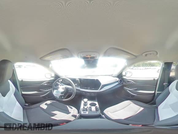 2025 Chevrolet Trax LS with VIN KL77LFEP2SC165657, listed as a Copart auction lot 68445505 with 16,190 mi miles and Salvage title. Bid and sale history available at DreamBid. Image 14.