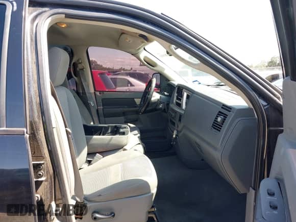 2007 Dodge 1500 ST with VIN 1D7HA18PX7S206924, listed as a IAAI auction lot 42203088 with 240,850 mi miles and . Bid and sale history available at DreamBid. Image 5.