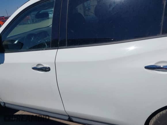 2020 Nissan Pathfinder SL z VIN 5N1DR2CN2LC607994, wystawiony jako IAAI lot #42828226 z przebiegiem 113 332 mil mil oraz . Historia ofert i sprzedaży dostępna na DreamBid. Obrazek 14.