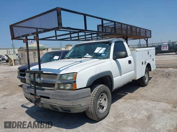 2003 Chevrolet Silverado 2500 с VIN 1GBHC24U13E177297, выставлен на аукционе IAAI как лот 43174736 с пробегом 200 966 миль миль и . История ставок и продаж доступна на DreamBid. Изображение 2.