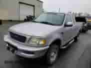 1998 Ford F-150 XL с VIN 1FTDX18W5WKA08829, выставлен на аукционе Copart как лот 85135314 с пробегом 160 824 миль миль и Чистый • Clean title. История ставок и продаж доступна на DreamBid. Изображение 1.