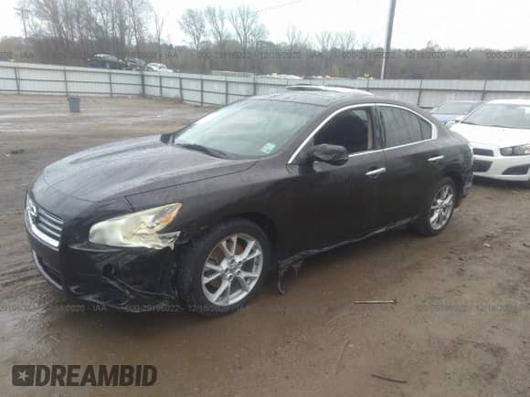 2014 Nissan Maxima S z VIN 1N4AA5AP5EC493938, wystawiony jako IAAI lot #29196022 z przebiegiem Nie podano mil oraz . Historia ofert i sprzedaży dostępna na DreamBid. Obrazek 2.