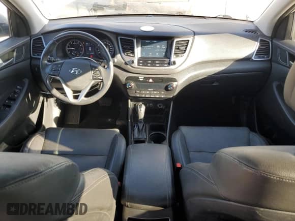 2018 Hyundai Tucson SEL with VIN KM8J3CA49JU831355, listed as a Copart auction lot 86315845 with 218,323 mi miles and Clean title. Bid and sale history available at DreamBid. Image 8.