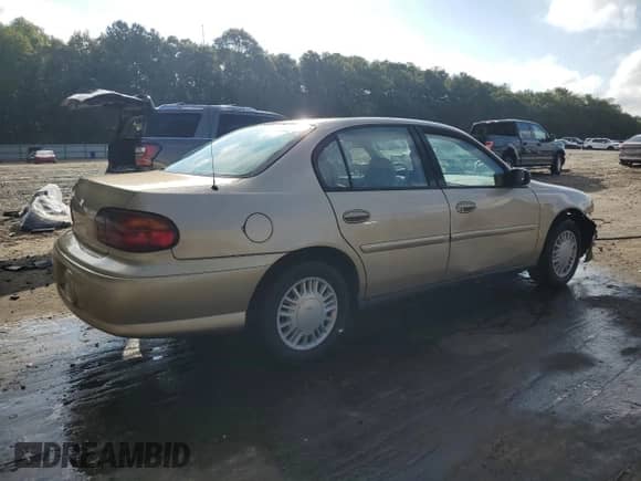 2003 Chevrolet Malibu с VIN 1G1ND52J73M733360, выставлен на аукционе Copart как лот 71376084 с пробегом 128 481 миль миль и Списание • Salvage title. История ставок и продаж доступна на DreamBid. Изображение 3.