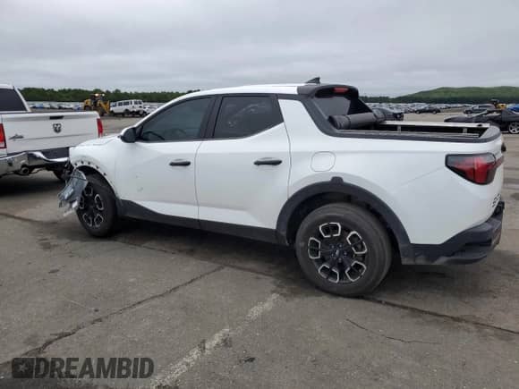 2022 Hyundai Santa Cruz SEL z VIN 5NTJBDAE9NH009503, wystawiony jako Copart lot #64002324 z przebiegiem 60 043 mil mil oraz Szkoda całkowita • Salvage title. Historia ofert i sprzedaży dostępna na DreamBid. Obrazek 2.