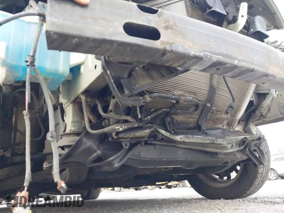 2010 Toyota Sienna XLE с VIN 5TDYK4CCXAS301416, выставлен на аукционе IAAI как лот 41158673 с пробегом 96 141 миль миль и . История ставок и продаж доступна на DreamBid. Изображение 21.