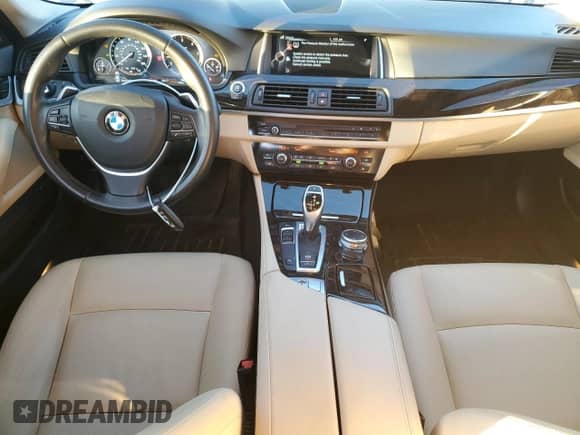 2016 BMW 5 Series 535d с VIN WBAXA5C51GG042157, выставлен на аукционе Copart как лот 88797345 с пробегом 81 615 миль миль и Чистый • Clean title. История ставок и продаж доступна на DreamBid. Изображение 8.