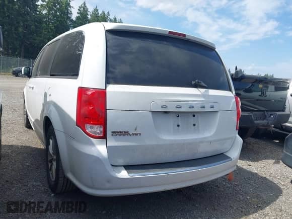 2019 Dodge Grand Caravan SE z VIN 2C4RDGBG2KR759787, wystawiony jako IAAI lot #42459632 z przebiegiem 75 384 mil mil oraz . Historia ofert i sprzedaży dostępna na DreamBid. Obrazek 3.