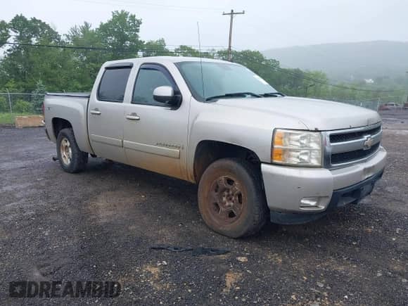 2008 Chevrolet Silverado 1500 LTZ with VIN 3GCEK13358G306551, listed as a IAAI auction lot 42327492 with 216,206 mi miles and . Bid and sale history available at DreamBid. Image 1.