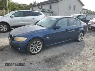 2011 BMW 3 Series 328i xDrive с VIN WBAPK5C55BF121892, выставлен на аукционе Copart как лот 81859265 с пробегом 224 639 миль миль и Чистый • Clean title. История ставок и продаж доступна на DreamBid. Изображение 1.