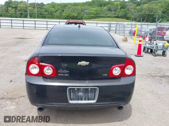 2009 Chevrolet Malibu LTZ with VIN 1G1ZK57799F231693, listed as a IAAI auction lot 42687084 with Not provided miles and . Bid and sale history available at DreamBid. Image 17.