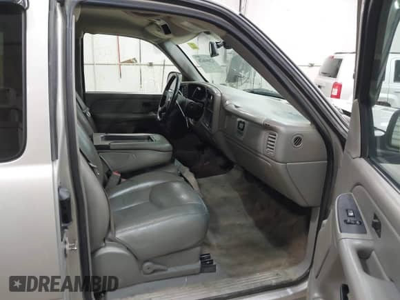 2005 Chevrolet Silverado 1500 Z71 с VIN 1GCEK19Z55Z148705, выставлен на аукционе IAAI как лот 42084628 с пробегом 217 172 миль миль и . История ставок и продаж доступна на DreamBid. Изображение 5.