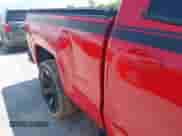 2018 Chevrolet Silverado 1500 LT с VIN 1GCVKREC8JZ341389, выставлен на аукционе IAAI как лот 42996584 с пробегом 121 800 миль миль и . История ставок и продаж доступна на DreamBid. Изображение 19.