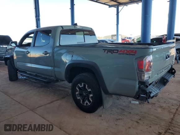 2022 Toyota Tacoma SR5 with VIN 3TMDZ5BN4NM121485, listed as a Copart auction lot 81925755 with 11,198 mi miles and Salvage title. Bid and sale history available at DreamBid. Image 2.