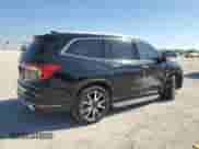 2022 Honda Pilot Touring 8-Passenger с VIN 5FNYF5H94NB004451, выставлен на аукционе Copart как лот 70758204 с пробегом 54 401 миль миль и Списание • Salvage title. История ставок и продаж доступна на DreamBid. Изображение 3.