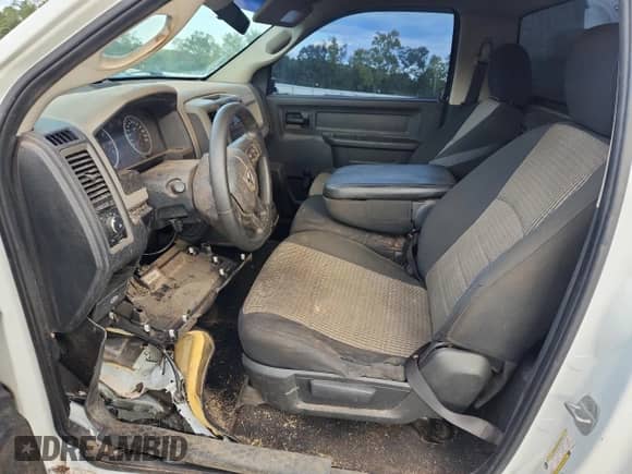 2012 Ram 1500 Express с VIN 3C6JD7AT8CG103202, выставлен на аукционе Copart как лот 71118915 с пробегом 205 085 миль миль и Списание • Salvage title. История ставок и продаж доступна на DreamBid. Изображение 7.