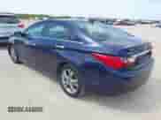 2013 Hyundai Sonata SE с VIN 5NPEC4AC5DH664249, выставлен на аукционе IAAI как лот 42293379 с пробегом 149 222 миль миль и . История ставок и продаж доступна на DreamBid. Изображение 3.