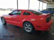 2006 Ford Mustang GT Deluxe с VIN 1ZVFT82H765120194, выставлен на аукционе Copart как лот 69232235 с пробегом 89 604 миль миль и Чистый • Clean title. История ставок и продаж доступна на DreamBid. Изображение 2.