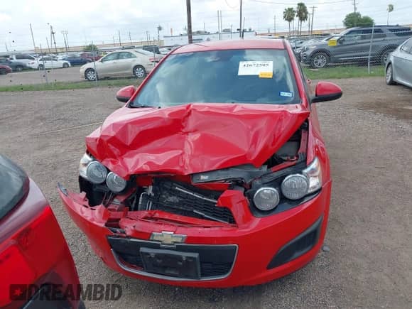 2013 Chevrolet Sonic LS z VIN 1G1JA5SH9D4167238, wystawiony jako IAAI lot #42672505 z przebiegiem 40 964 mil mil oraz . Historia ofert i sprzedaży dostępna na DreamBid. Obrazek 11.