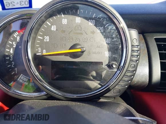 2014 MINI Hardtop with VIN WMWXM5C57ET730255, listed as a IAAI auction lot 43502210 with Not provided miles and . Bid and sale history available at DreamBid. Image 7.