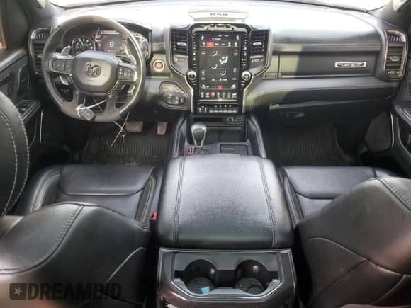 2021 Ram 1500 TRX с VIN 1C6SRFU99MN758770, выставлен на аукционе Copart как лот 64542315 с пробегом 59 155 миль миль и Списание • Salvage title. История ставок и продаж доступна на DreamBid. Изображение 8.