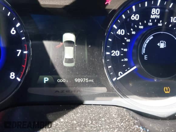 2014 Hyundai Azera Limited с VIN KMHFH4JG2EA359594, выставлен на аукционе IAAI как лот 41708035 с пробегом 98 975 миль миль и . История ставок и продаж доступна на DreamBid. Изображение 7.